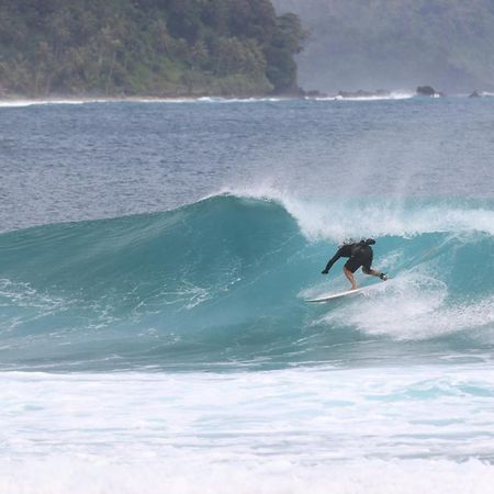 Rumah Nalu Surf Camp Krui ภายนอก รูปภาพ