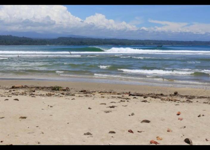 Rumah Nalu Surf Camp Krui ภายนอก รูปภาพ