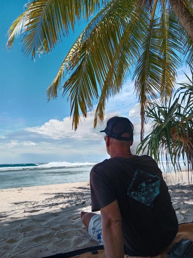 Rumah Nalu Surf Camp Krui ภายนอก รูปภาพ
