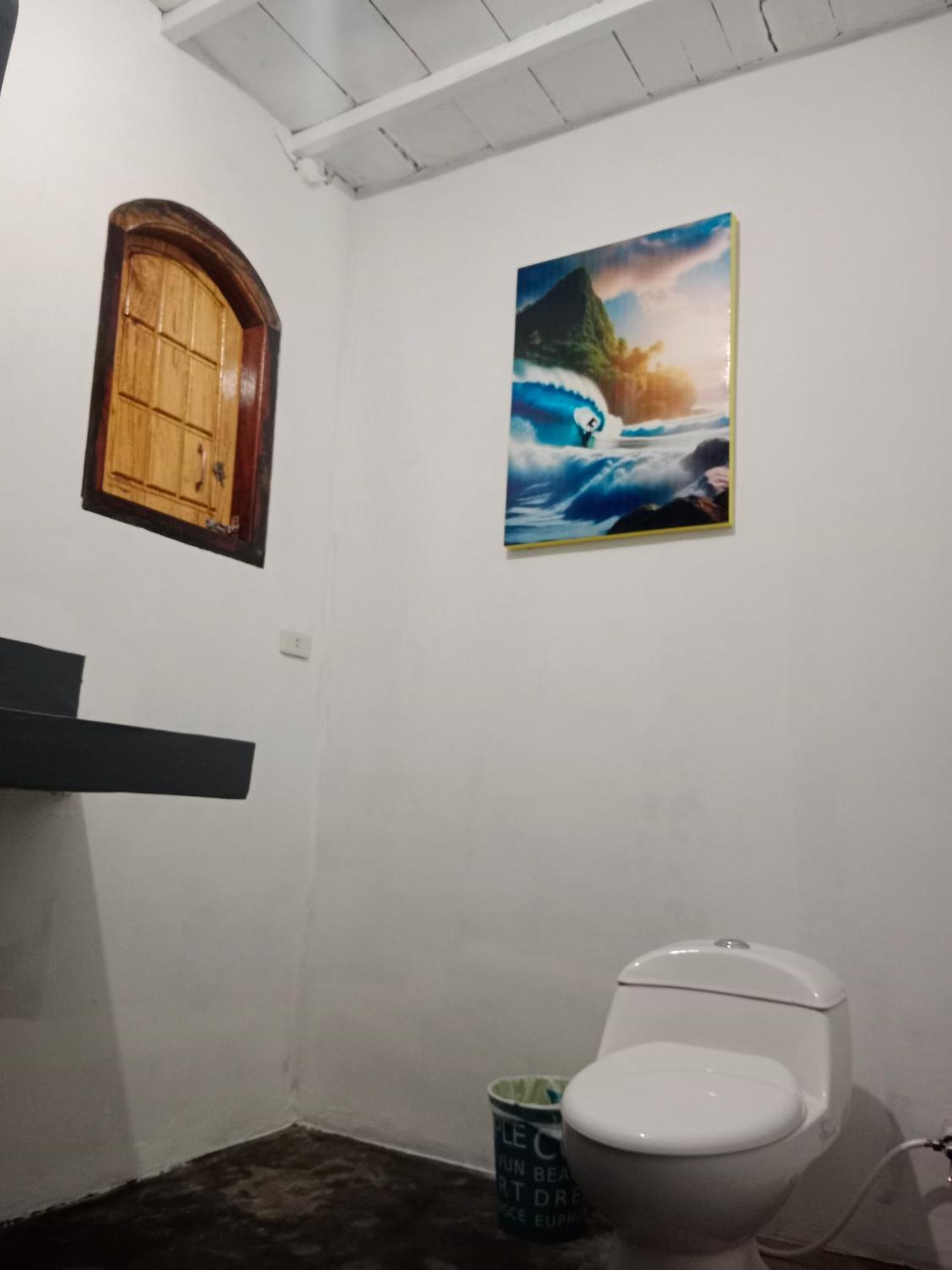 Rumah Nalu Surf Camp Krui ภายนอก รูปภาพ